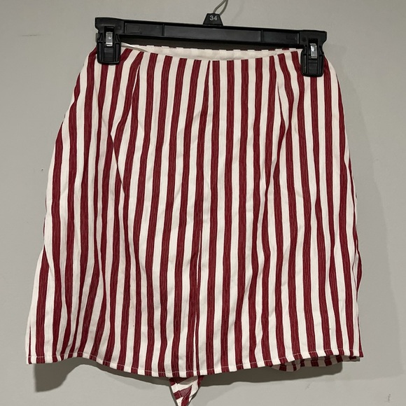 Altar’d State Red White Striped skirt tie side s - Picture 6 of 10